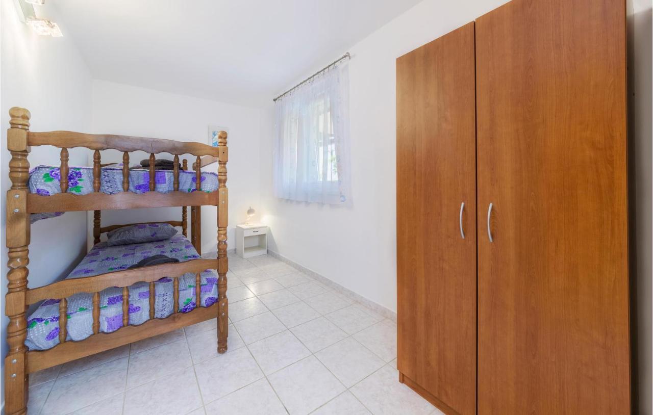 Cozy Apartment In Pula With Kitchen Kültér fotó